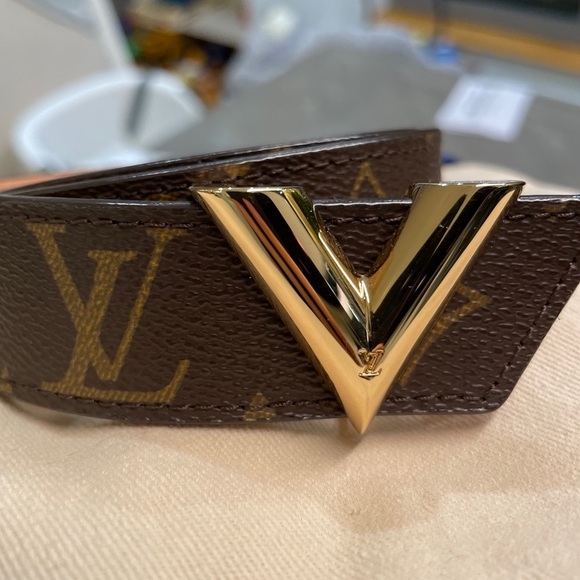 Louis Vuitton Essential V Belt 30MM Sz 80 NEW $765 - Picture 3 of 8